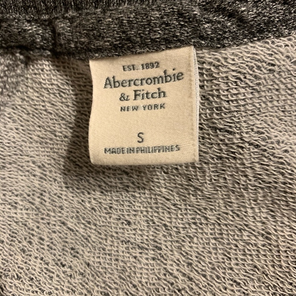 Grey Jacket - Picture 3 of 7